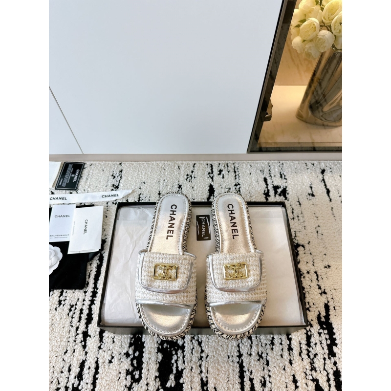 Ch*el slippers